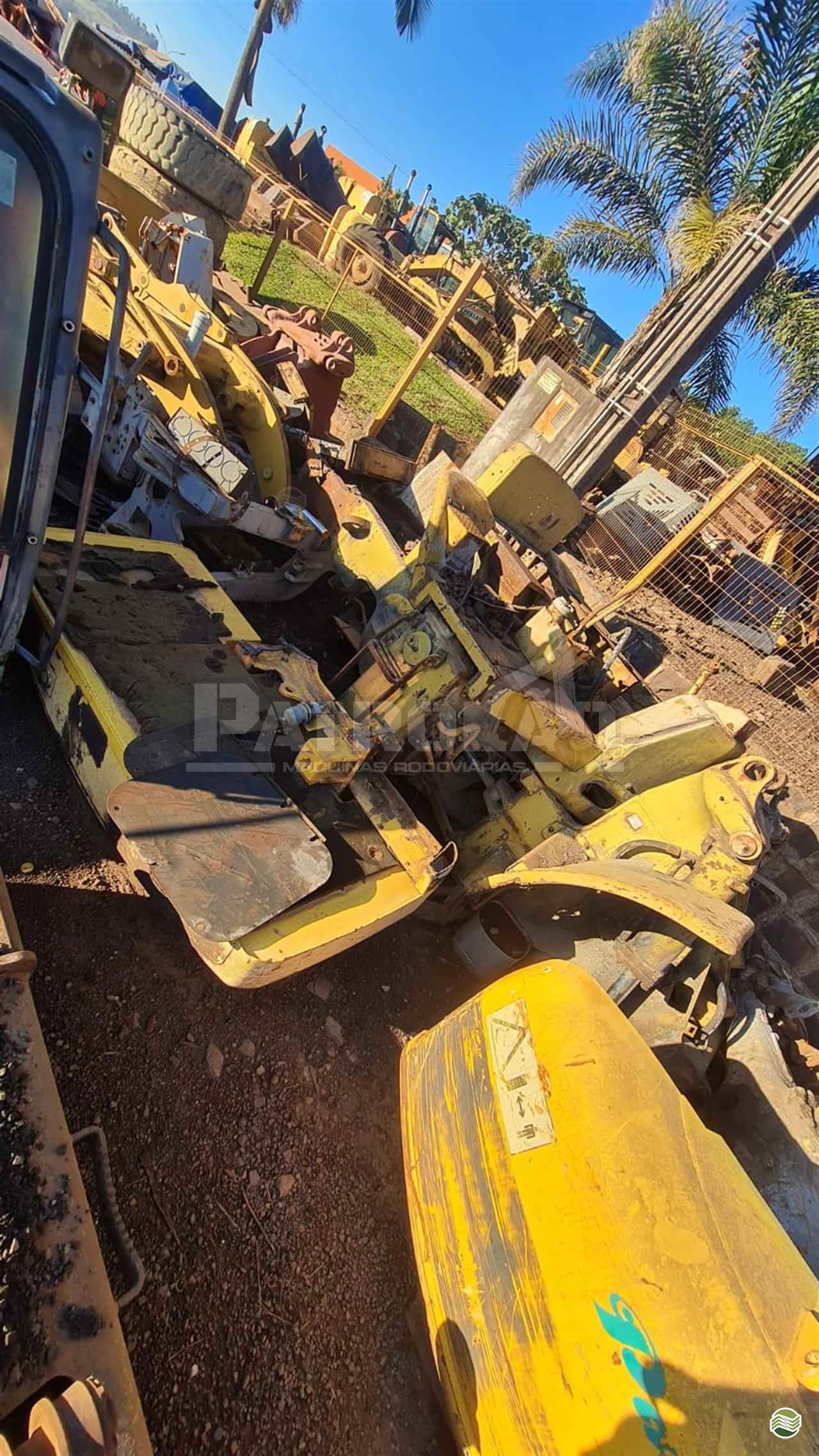 Sucata De Pá Carregadeira Caterpillar 966 Para Retirada De Peças